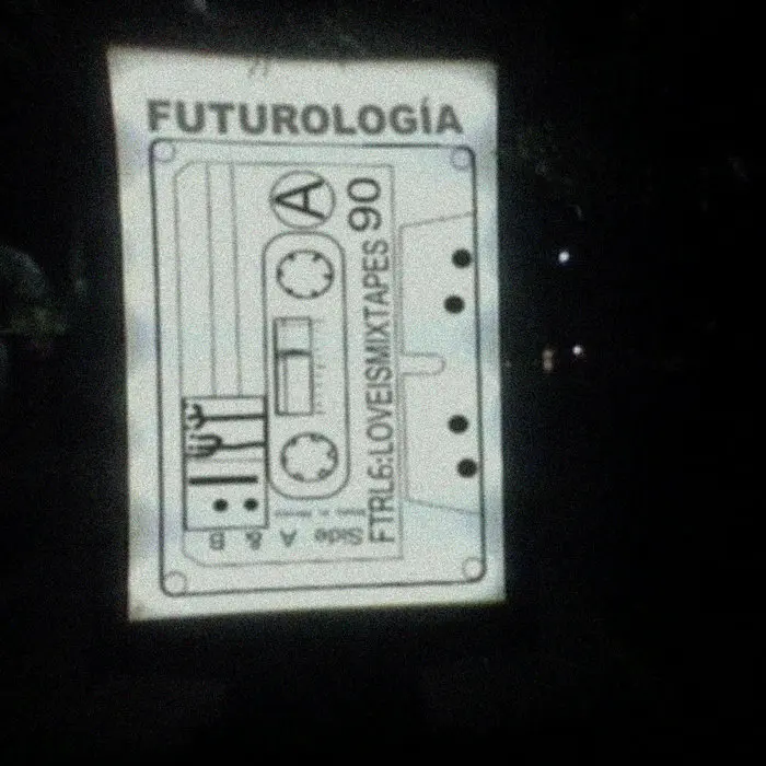 Portada de Futurología - Loveismixtapes